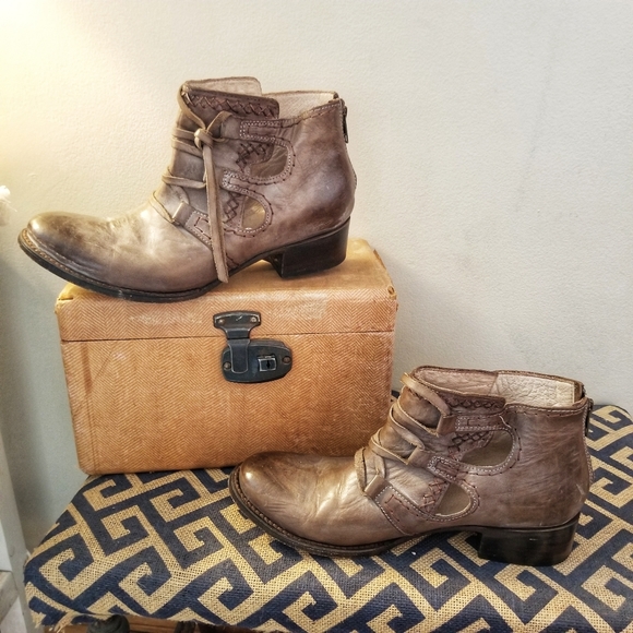 Freebird by Steven Shoes - Freebird Surge Ankle Boots